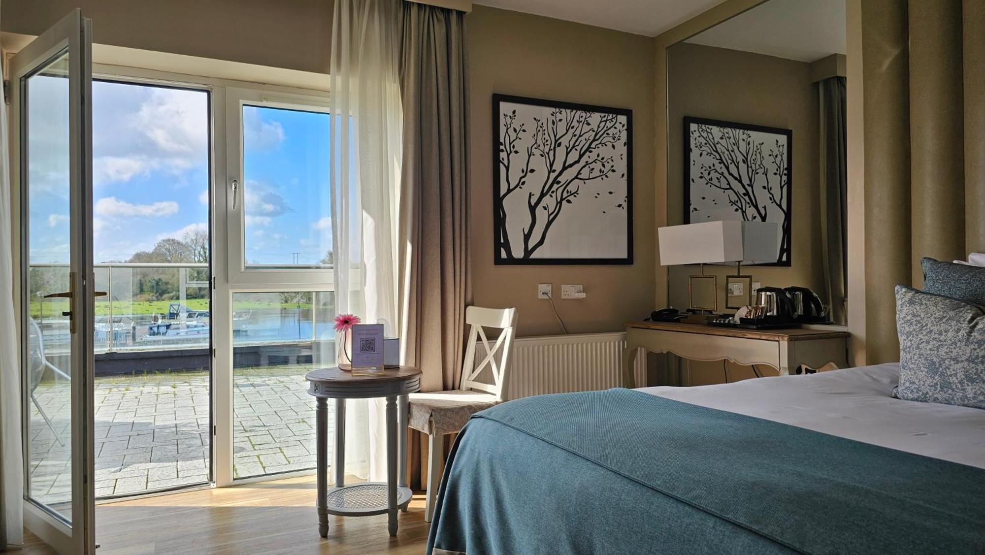 Moycarn Lodge & Marina Ballinasloe Εξωτερικό φωτογραφία